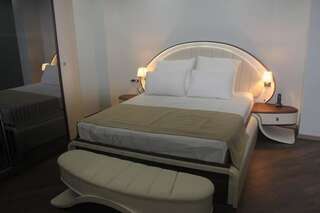 Отель Light Palace Hotel Батуми Стандартный двухместный номер с 1 кроватью-6